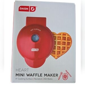 Dash Red Mini Waffle Maker